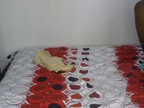 velour-goddess live cam on StripChat