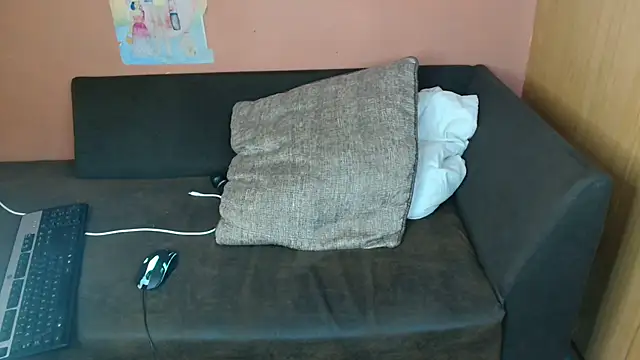curvy_goddess_ (F young) - spoil me daddies