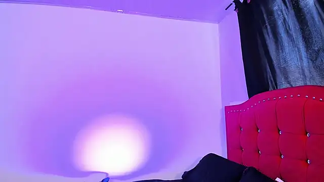 Danny__Smith live cam on StripChat