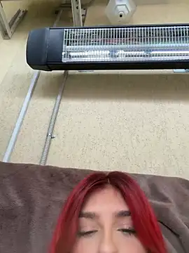 atomikitten (F young) - titty play😛