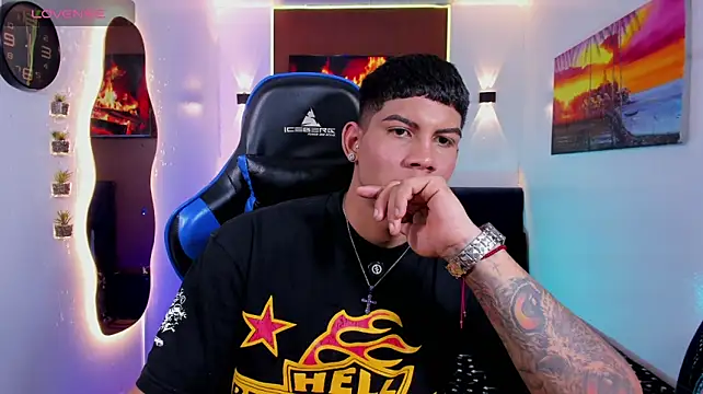 Damian_latinxxx
