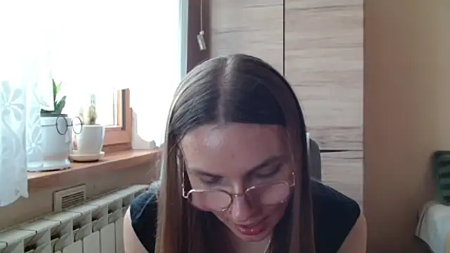 LooveELLYx live cam