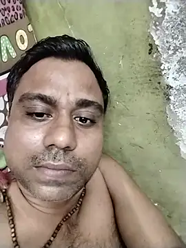 indianpornstarravee (Ask my age) - I want Own my little home