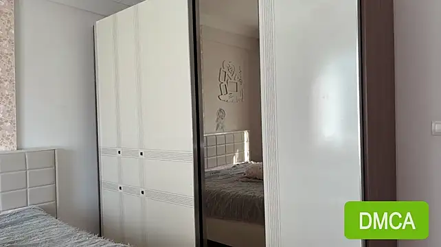 JuliaPierce live cam on StripChat