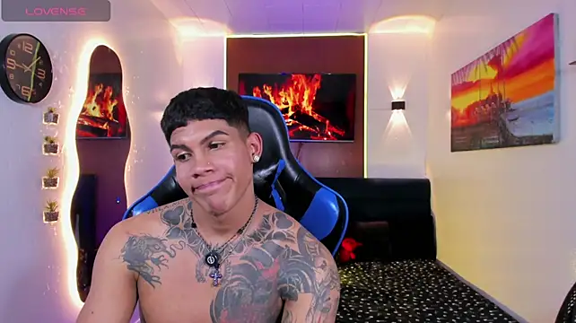 Damian_latinxxx live cam