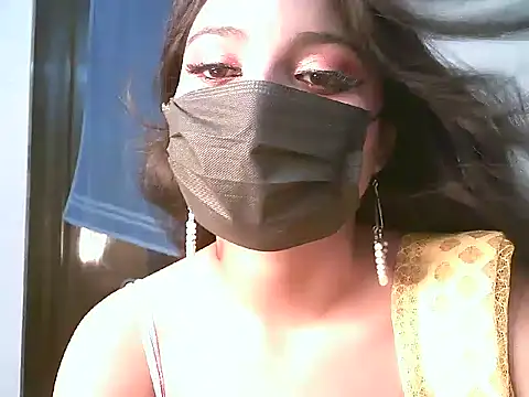 ISHANVI_SINGH_ live cam on StripChat