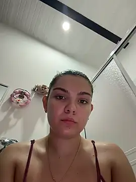 Eva_stark10 live cam on StripChat