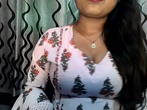 Miss_beautygirl live cam on StripChat
