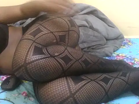 sweett_camillah live cam on StripChat