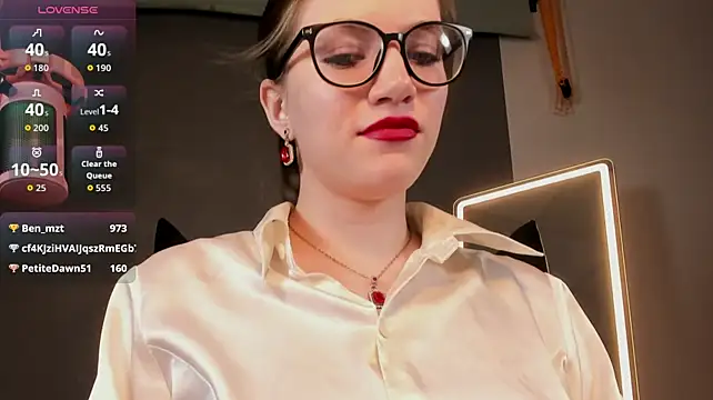 cathyadams (F young) - 😍 a new costume for the goddess👙