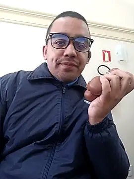 morenogostoso29 (M young) - 4000 seguidores em 2 meses