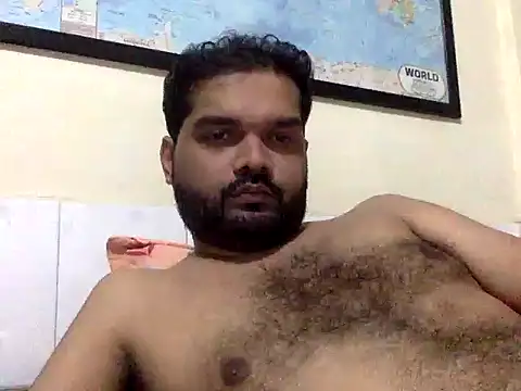 kinky_kumarr (Ask my age) - Hairy ,uncut , smegma, foreskin, daddy,