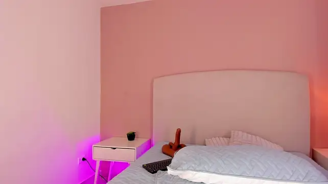 nathalynbarnes live sex cam