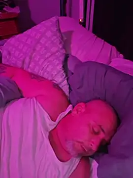 Bigdaddybill live cam on StripChat