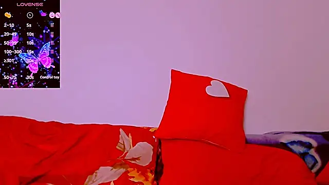_magic_smile_11 live cam on StripChat