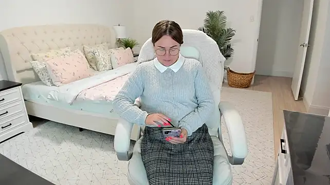 Vika73 live cam on StripChat