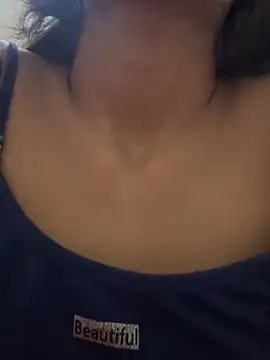 Alisha_Queen55