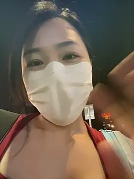 nini_11's live room