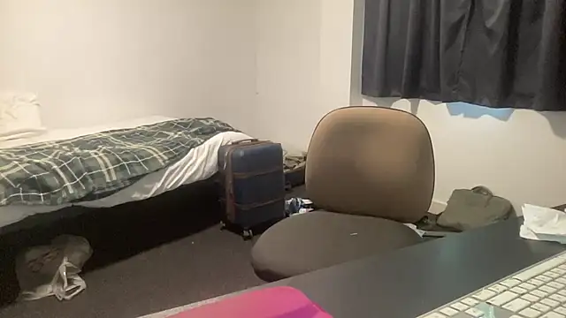 coach-karl live cam