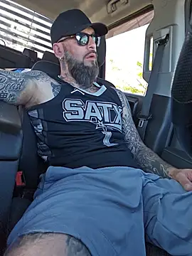 Beardedtattood live sex cam