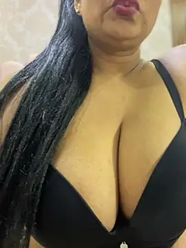 sofia_xxx02 live cam on StripChat