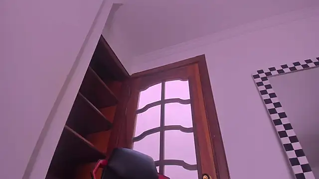 Model: APRILL_FOXX