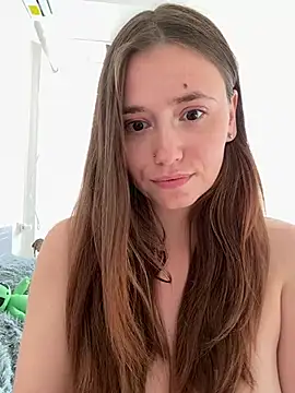 Sabrina_shells live cam on StripChat