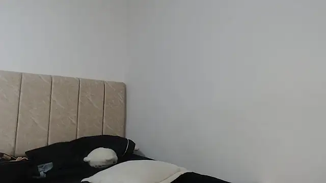 BlushiZoe live cam on StripChat