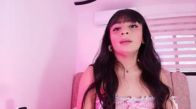 Malaia_thompson_ live cam on StripChat
