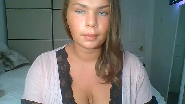GEMMARMALADE live cam on StripChat