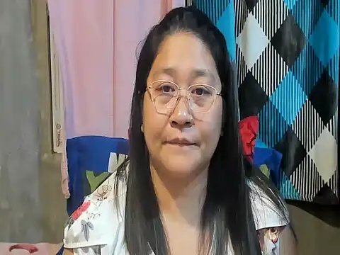 CHUBBY_ANGEL09 live cam on StripChat