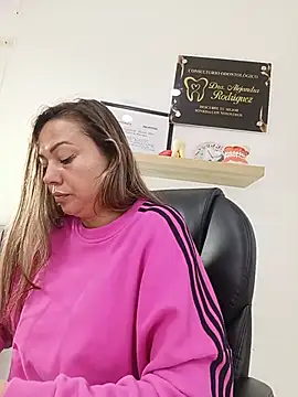 _Dentist-Madisson_04 live cam on StripChat