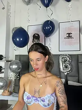 JuliaColemann live cam