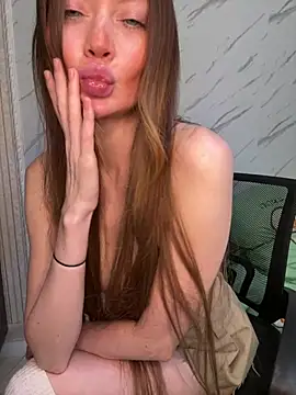 AliceeXHottie