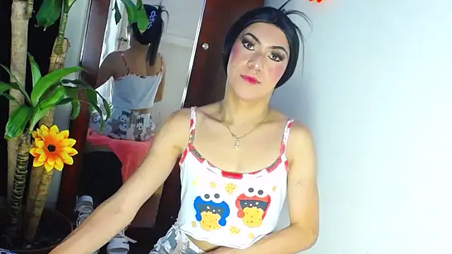 NathalialLooes live cam