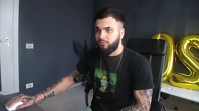 OscarWillss live cam on StripChat