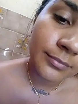 Zoe_Renata