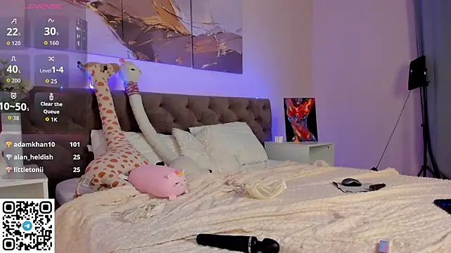linablueeyed (F young) - clamps on my nipples💗🥵