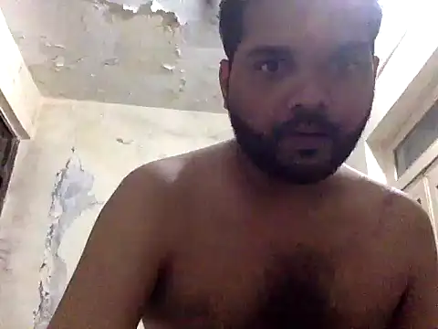 kinky_kumarr (Ask my age) - Hairy ,uncut , smegma, foreskin, daddy,