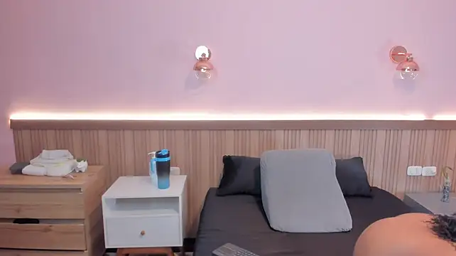Laraebony_ live cam on StripChat
