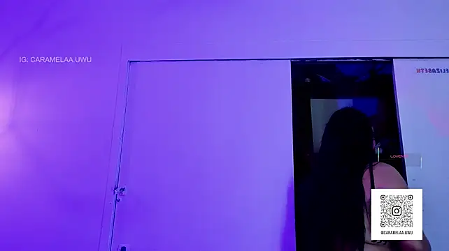 Melissa_Adamsx live cam on StripChat