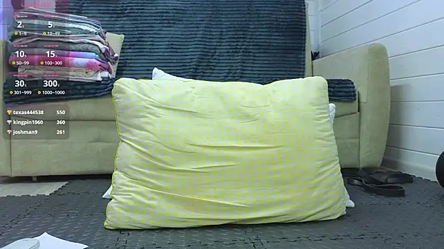 Misss_Vikk live cam on StripChat