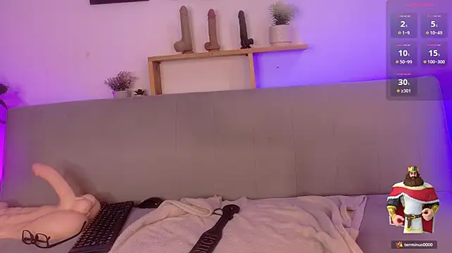 Sophia_brunette_02