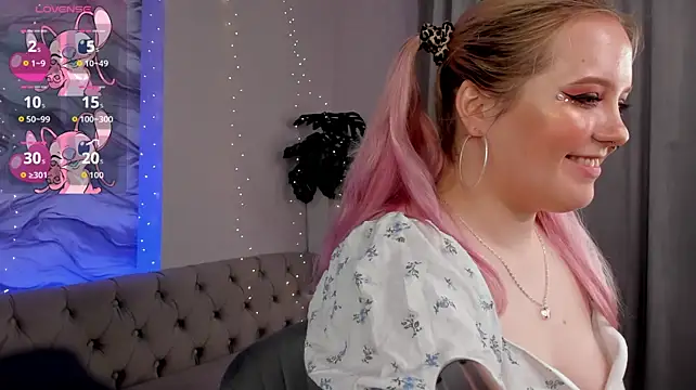 SunshyRose live cam on StripChat