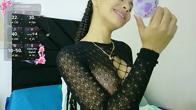 littleebonny live cam on StripChat
