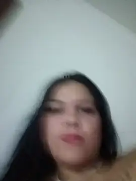 tattyHot95 live cam on StripChat