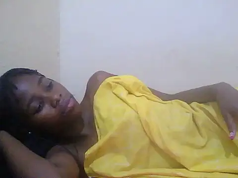 Rerpuss1 live cam on StripChat