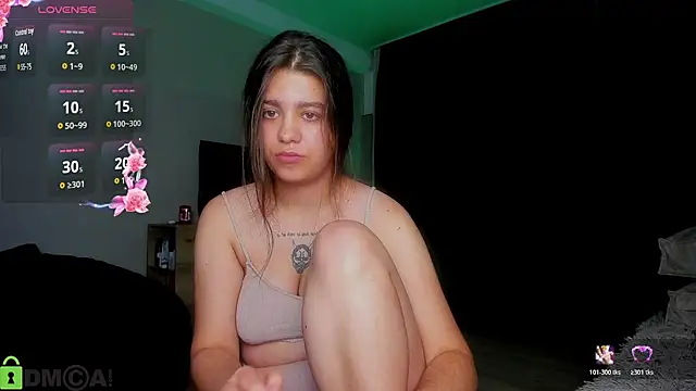 Trisha_Moore live cam on StripChat