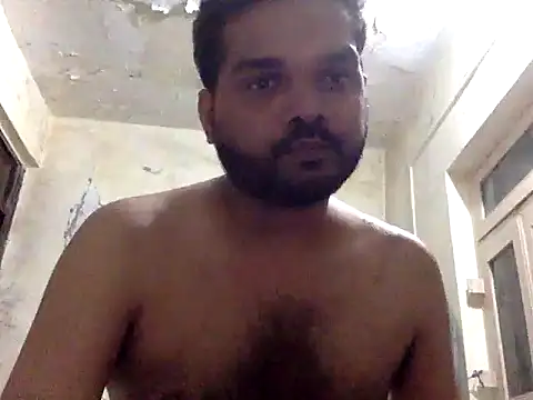 Kinky_Kumarr live cam on StripChat
