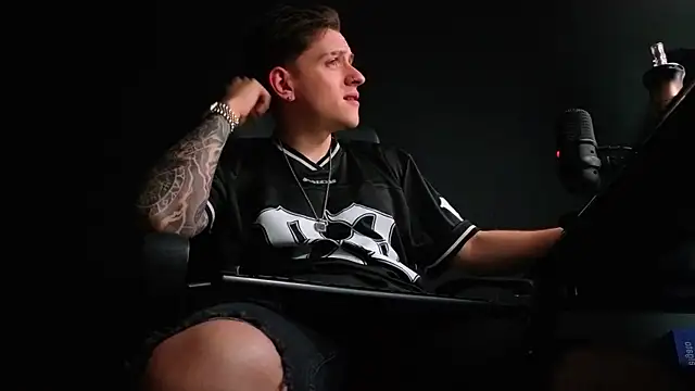 FelixStarkk's live cam